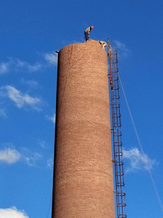 榆林煙囪拆除公司技術(shù)專業(yè) 環(huán)保安全