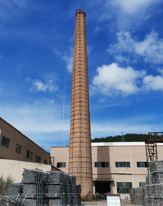 馬鞍山煙囪拆除公司:綠色拆除之路,專業(yè)引領(lǐng),環(huán)保先行